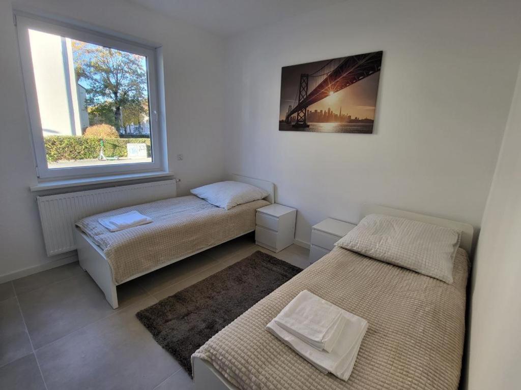 Monteurzimmer Mit Zwei Einzelnen Betten In Einer 3Zi Wohnung Mit Kuche Und Bad Osnabrück Dış mekan fotoğraf